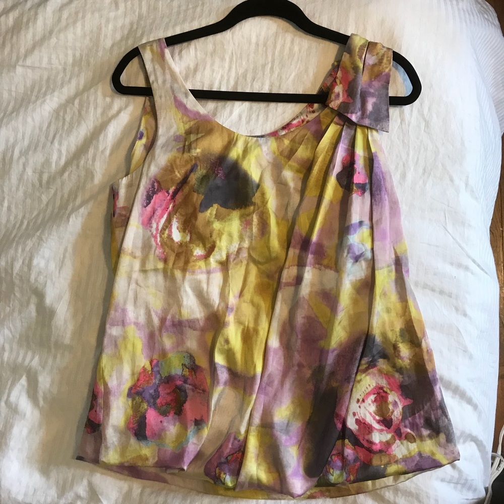 H&M Floral Sleeveless Blouse